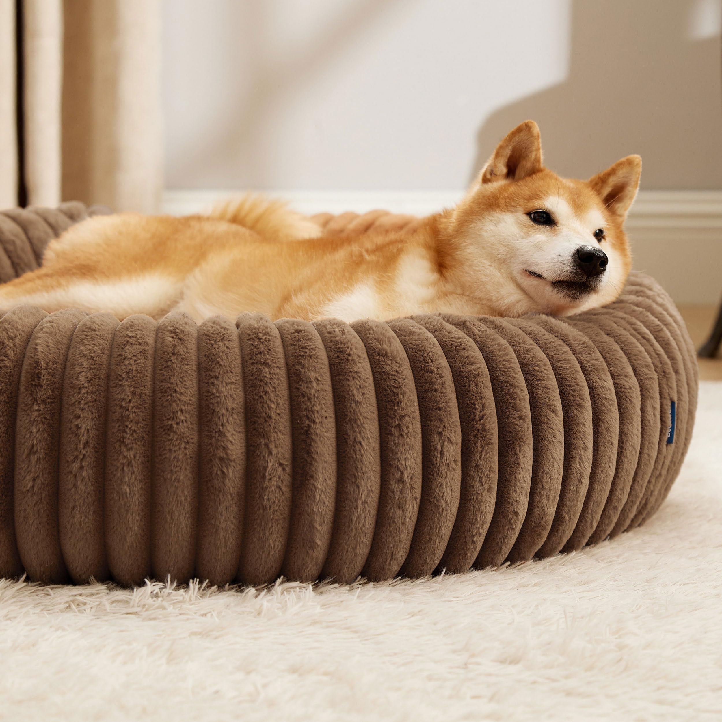 Bedsure Donut Large Dog Bed - Plush Faux Fur, Washable Cover, Anti-Slip Bottom (36x36x8)